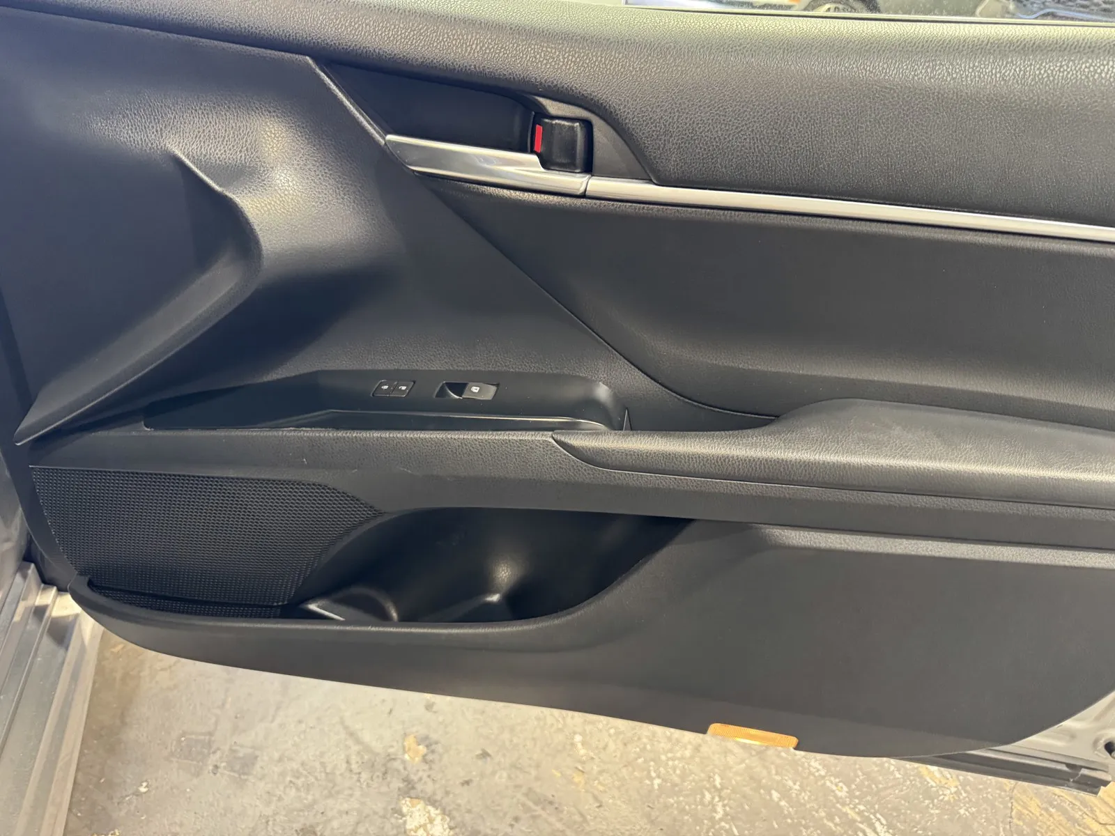 Toyota Camry photo 7