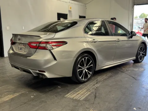 More photos of 2019 Toyota Camry SE at Premium Autos - Norco, CA