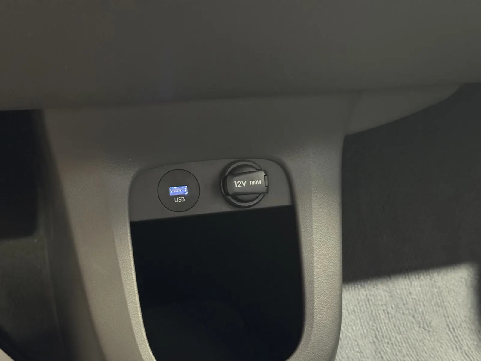 Hyundai Ioniq 5 photo 17