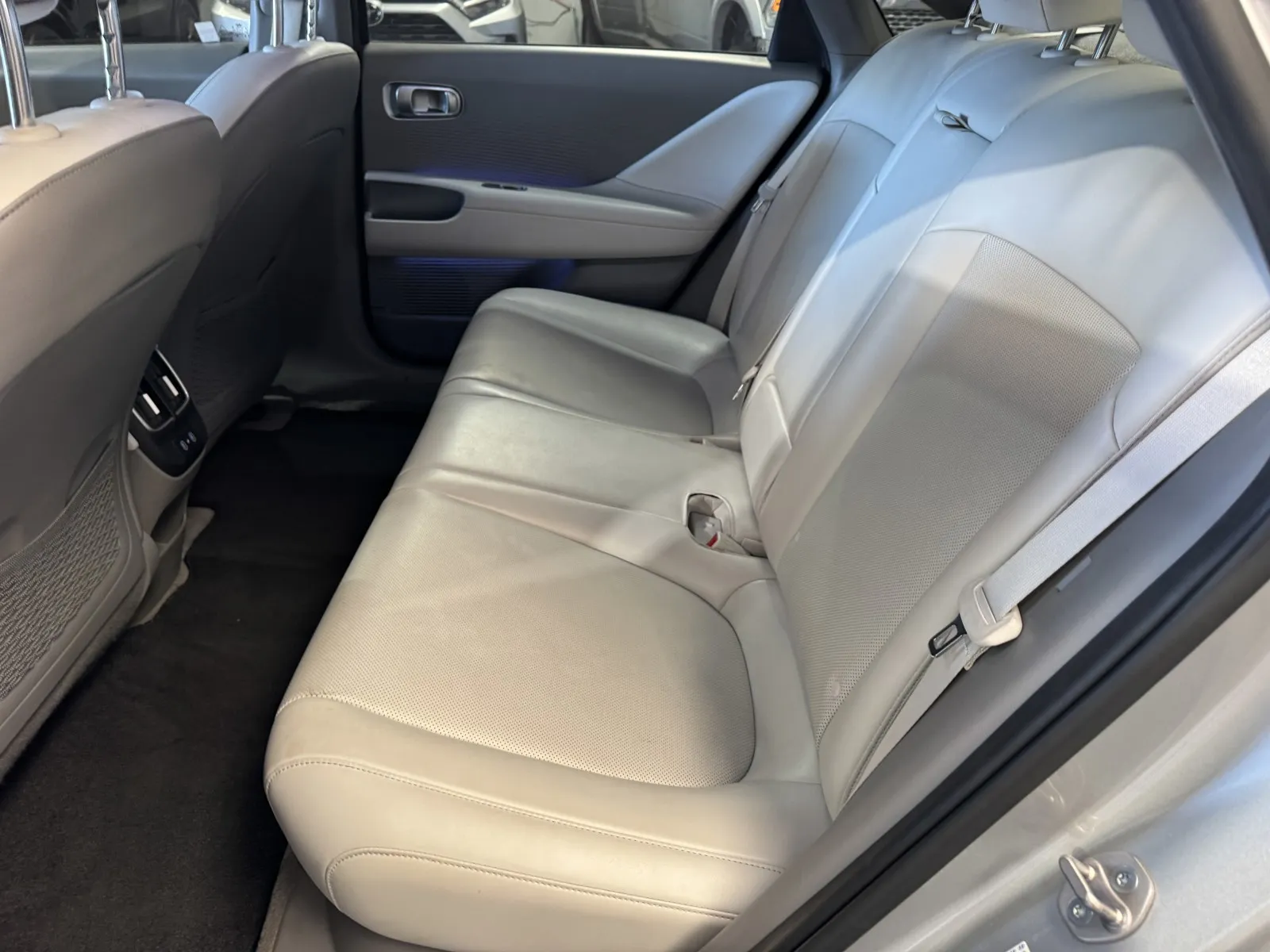 Hyundai Ioniq 6 photo 10