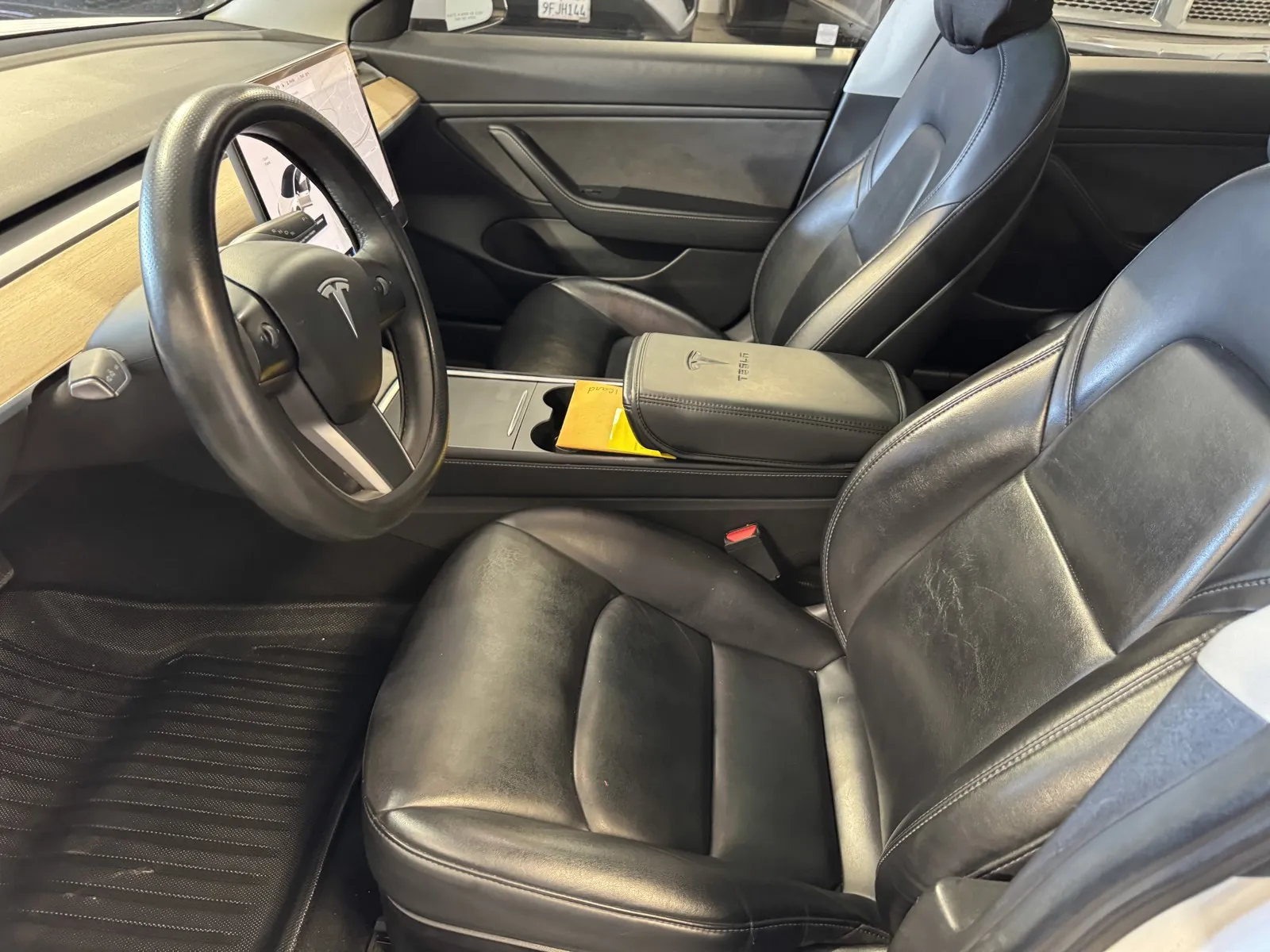 Tesla Model 3 photo 13