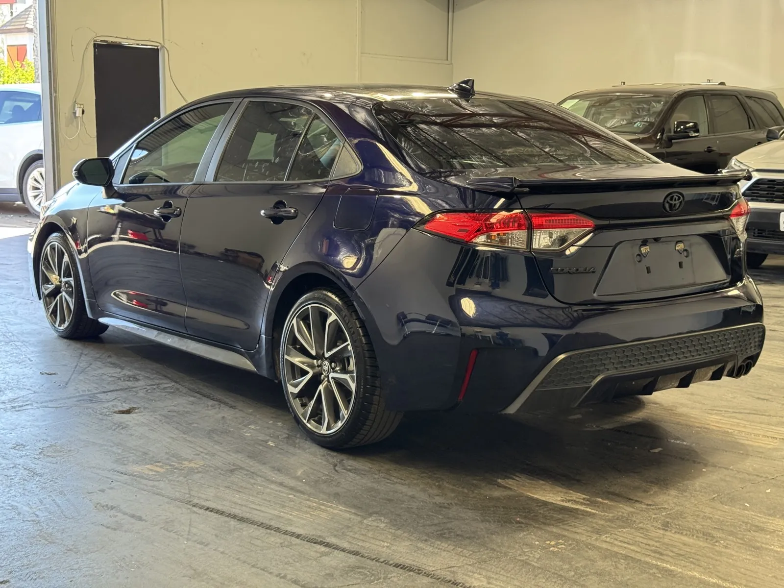 Toyota Corolla photo 2