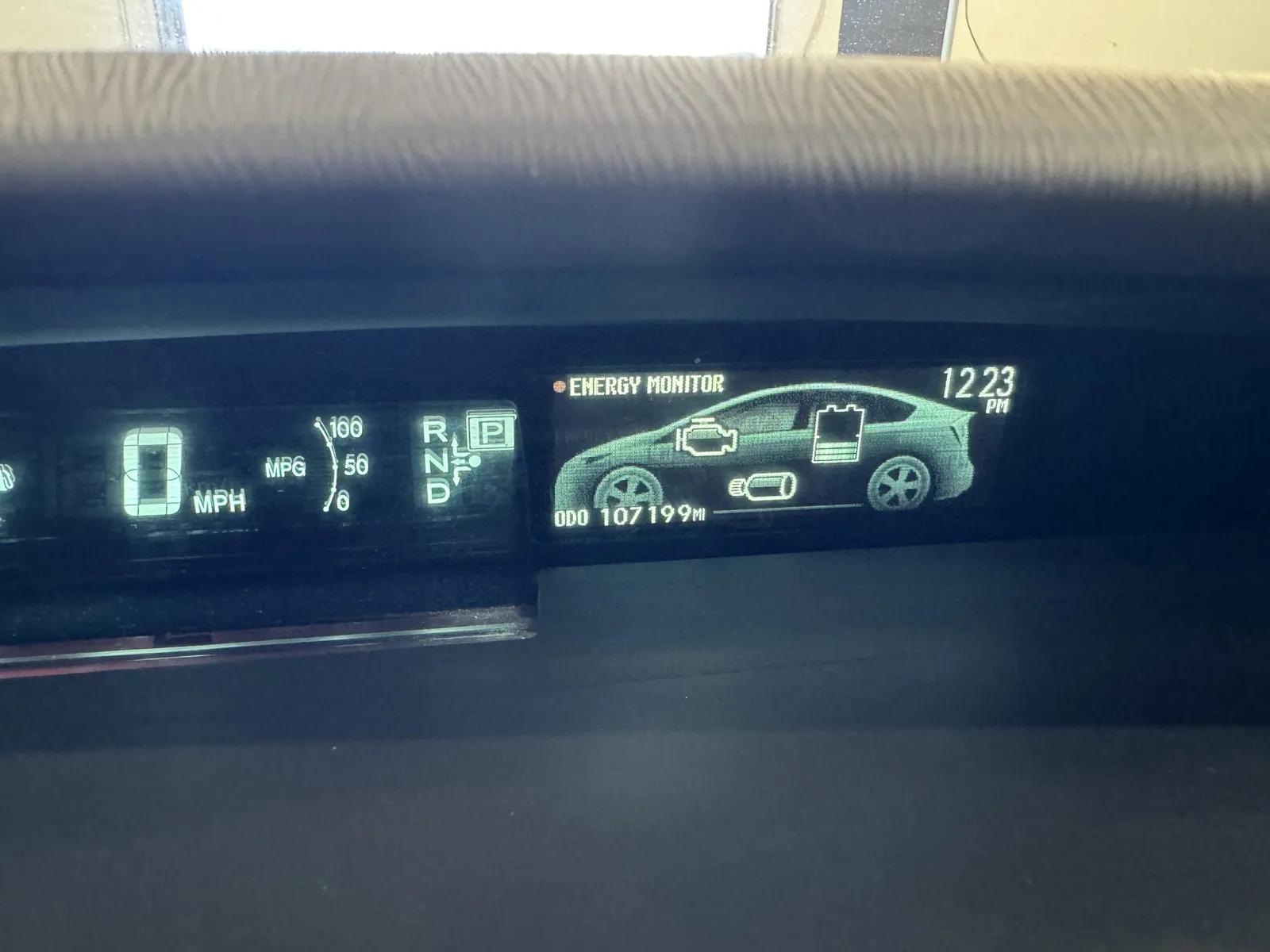 Toyota Prius photo 15