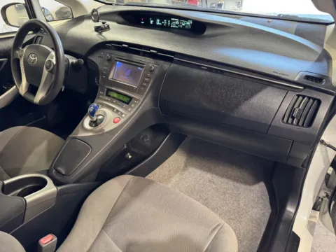 More photos of 2015 Toyota Prius at Premium Autos - Norco, CA