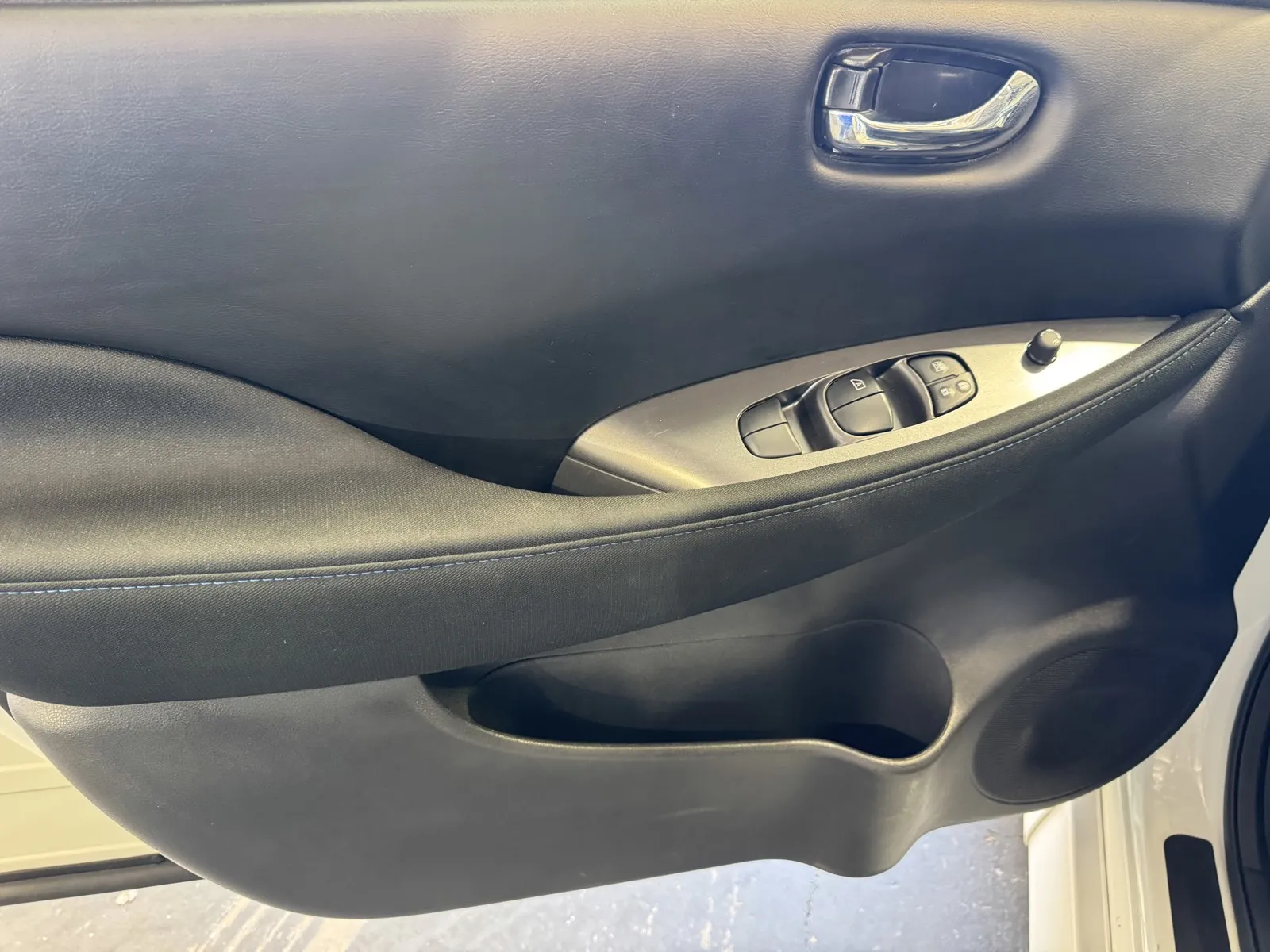 Nissan Leaf photo 14