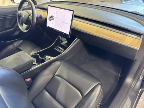 More photos of 2020 Tesla Model 3 Performance at Premium Autos - Norco, CA