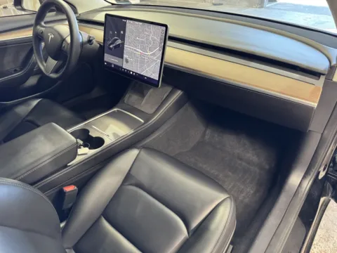 More photos of 2022 Tesla Model 3 at Premium Autos - Norco, CA
