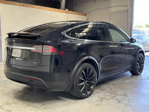 More photos of 2017 Tesla Model X at Premium Autos - Norco, CA