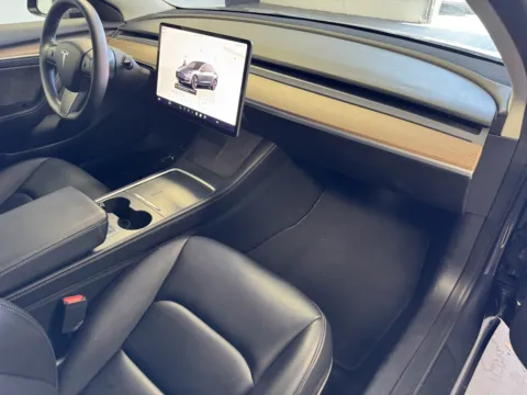 More photos of 2022 Tesla Model 3 Long Range at Premium Autos - Norco, CA