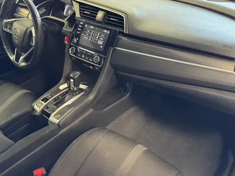 More photos of 2020 Honda Civic EX at Premium Autos - Norco, CA
