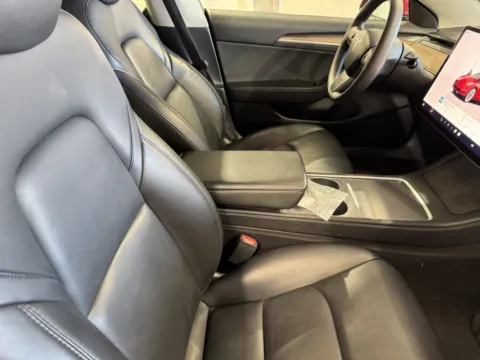 More photos of 2022 Tesla Model 3 at Premium Autos - Norco, CA