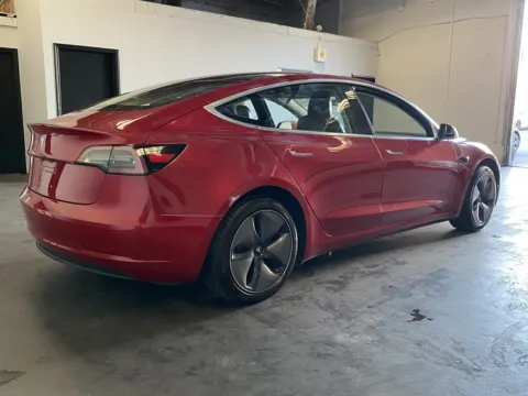 More photos of 2018 Tesla Model 3 LONG RANGE at Premium Autos - Norco, CA