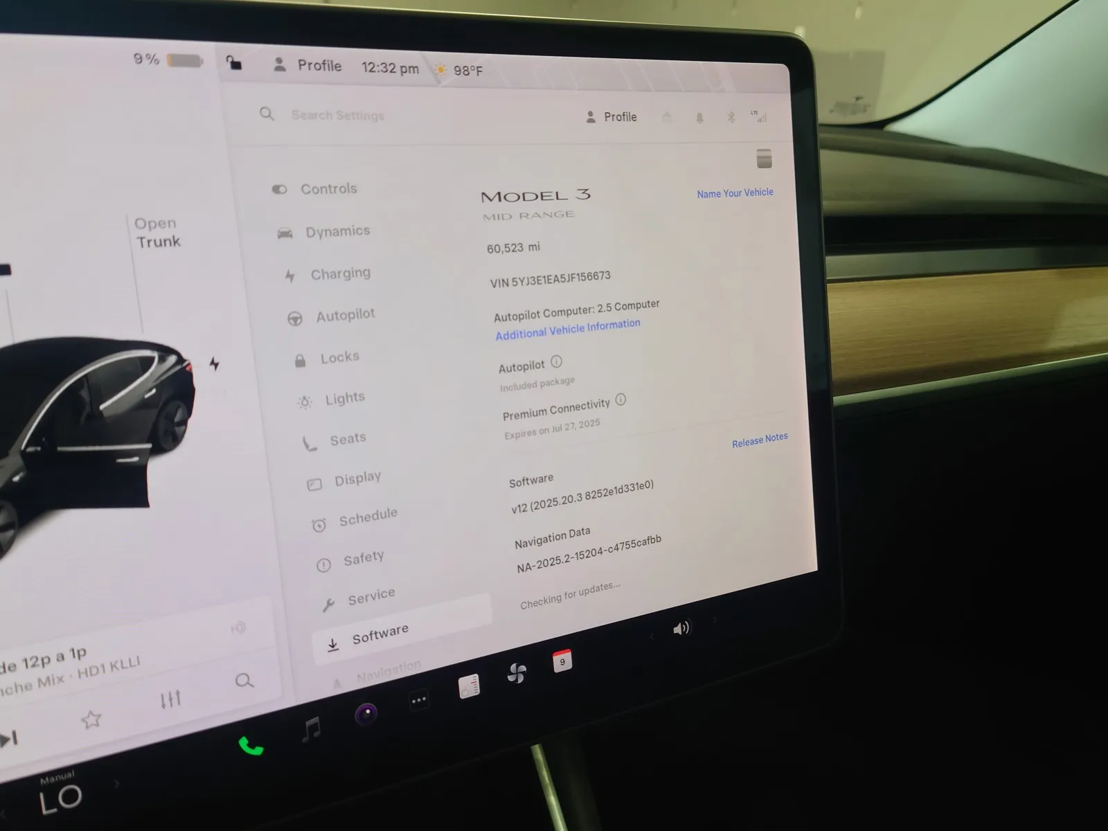 Photos of 2018 Tesla Model 3 mid range for sale in Norco, CA at Premium Autos - Norco