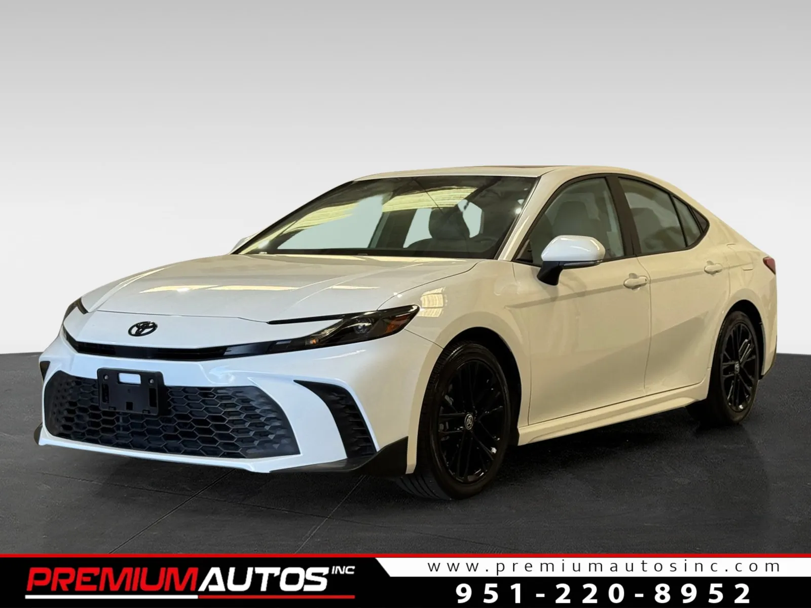 White 2025 Toyota Camry SE for sale in Norco, CA