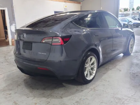 More photos of 2021 Tesla Model Y Long Range at Premium Autos - Norco, CA
