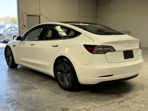 Photos of 2021 Tesla Model 3 Standard Range Plus for sale in Norco, CA at Premium Autos - Norco