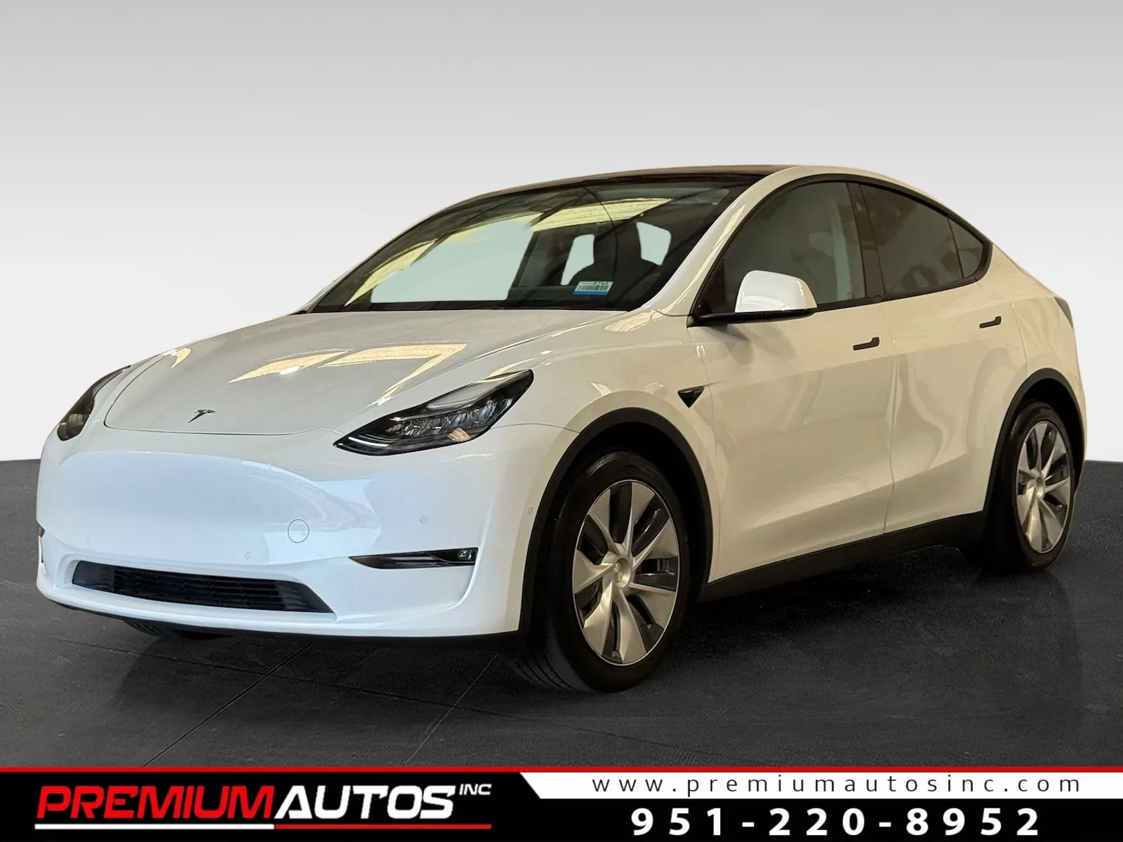 White 2022 Tesla Model Y Long Range for sale in Norco, CA