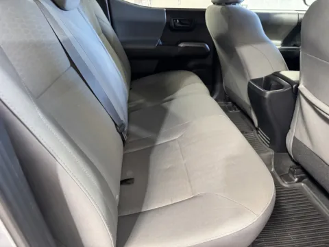 More photos of 2018 Toyota Tacoma SR5 at Premium Autos - Norco, CA