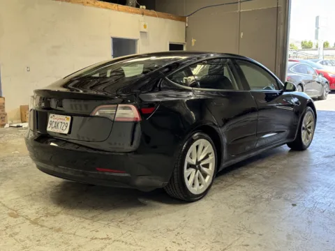 More photos of 2022 Tesla Model 3 at Premium Autos - Norco, CA