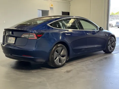 More photos of 2018 Tesla Model 3 at Premium Autos - Norco, CA