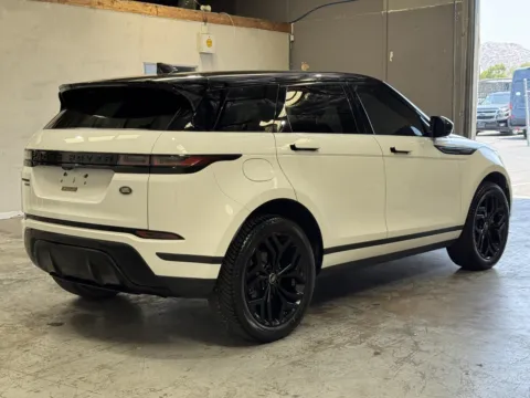 More photos of 2020 Land Rover Range Rover Evoque SE at Premium Autos - Norco, CA