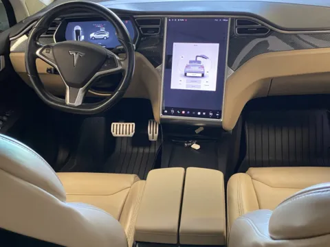 More photos of 2016 Tesla Model X at Premium Autos - Norco, CA