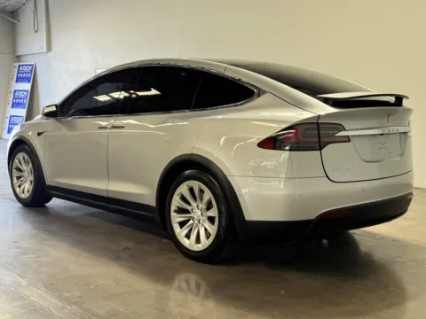 Photos of 2018 Tesla Model X 75d for sale in Norco, CA at Premium Autos - Norco