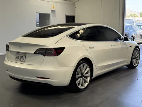 More photos of 2020 Tesla Model 3 at Premium Autos - Norco, CA