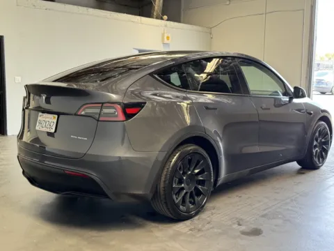 More photos of 2023 Tesla Model Y at Premium Autos - Norco, CA