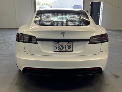 More photos of 2022 Tesla Model S at Premium Autos - Norco, CA