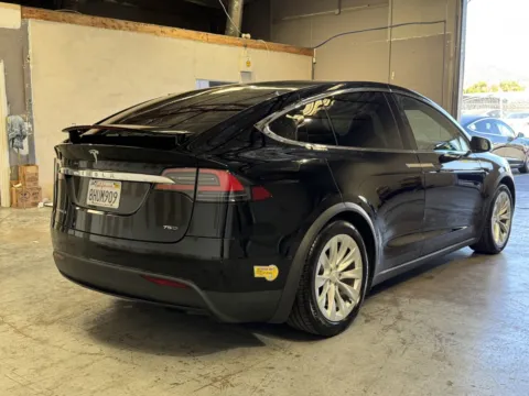 More photos of 2018 Tesla Model X at Premium Autos - Norco, CA