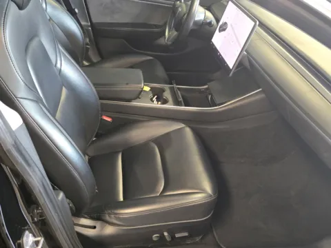 More photos of 2018 Tesla Model 3 at Premium Autos - Norco, CA