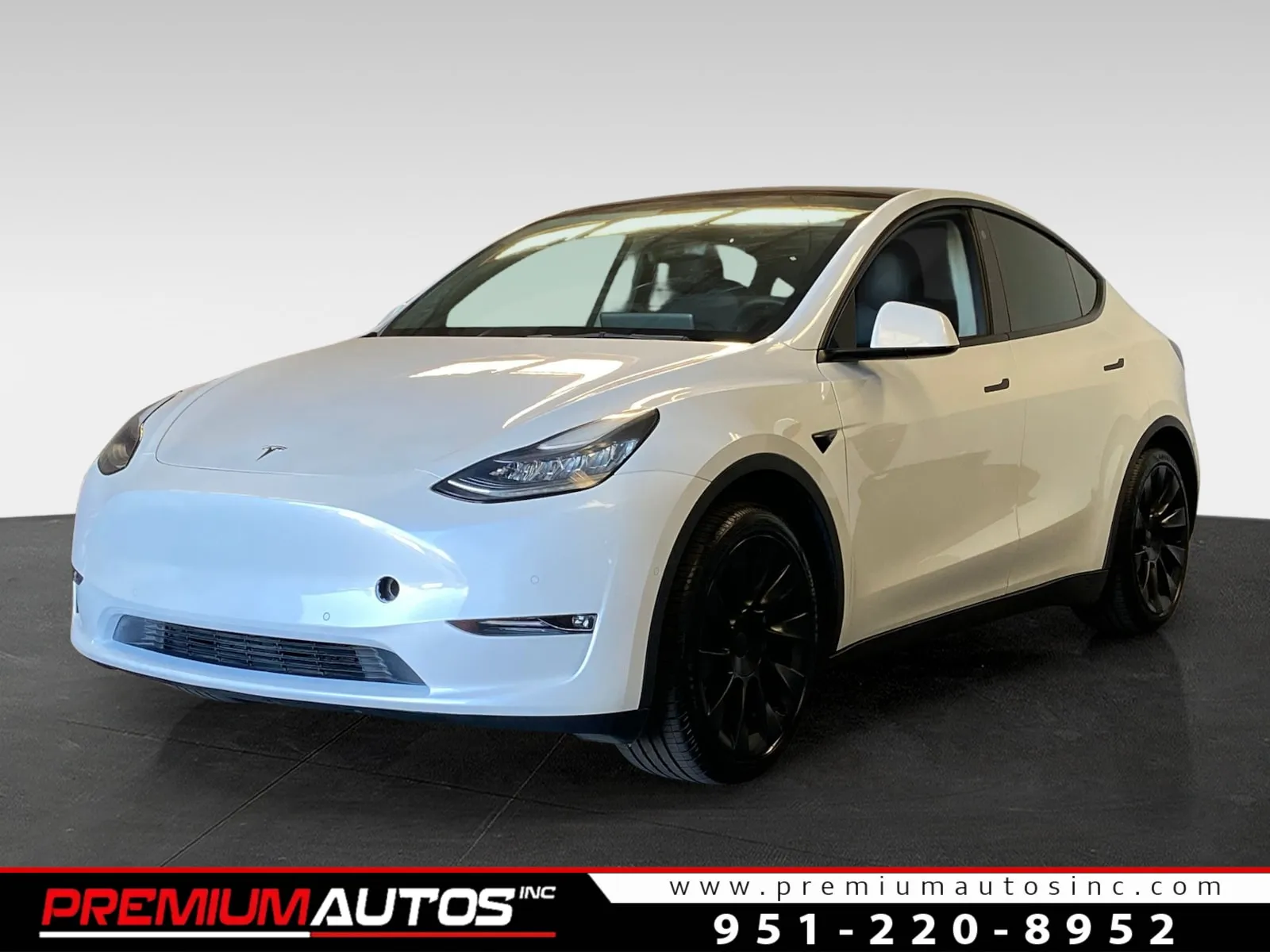 White 2021 Tesla Model Y Standard Range for sale in Norco, CA