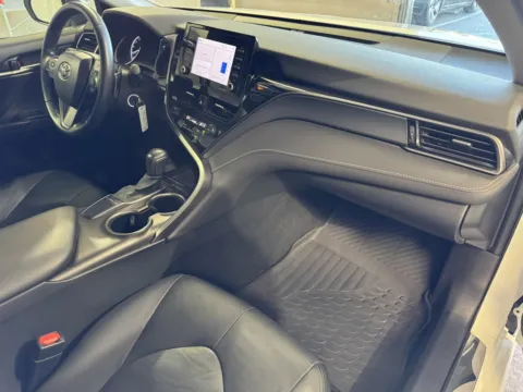 More photos of 2023 Toyota Camry SE at Premium Autos - Norco, CA