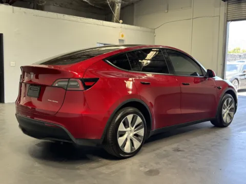 More photos of 2024 Tesla Model Y Long Range at Premium Autos - Norco, CA