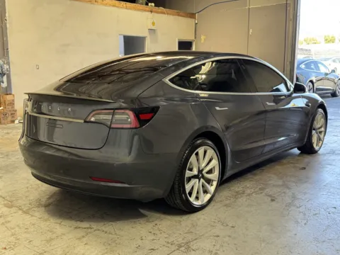 More photos of 2018 Tesla Model 3 at Premium Autos - Norco, CA
