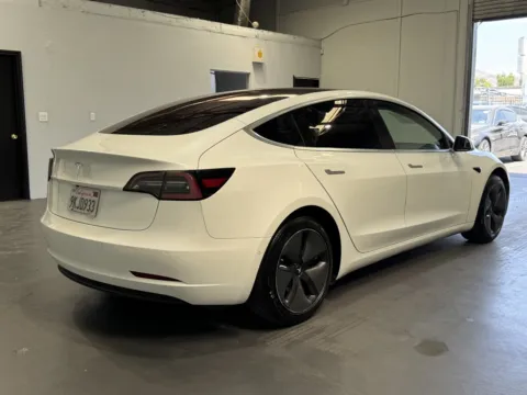More photos of 2018 Tesla Model 3 at Premium Autos - Norco, CA