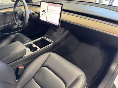 More photos of 2022 Tesla Model 3 Long Range at Premium Autos - Norco, CA