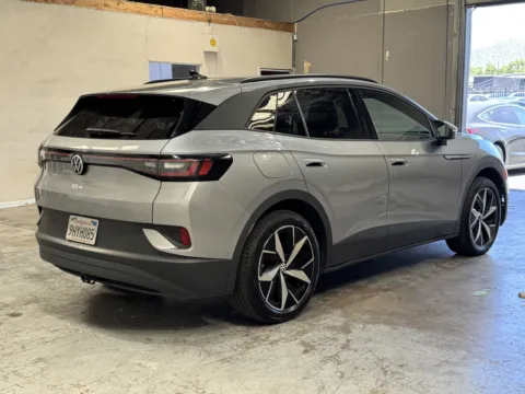 More photos of 2023 Volkswagen ID.4 Pro S at Premium Autos - Norco, CA