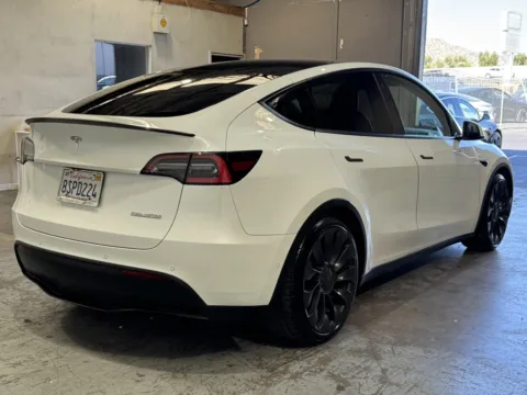 More photos of 2020 Tesla Model Y PERFORMANCE at Premium Autos - Norco, CA