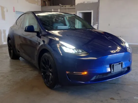 More photos of 2022 Tesla Model Y Long Range at Premium Autos - Norco, CA