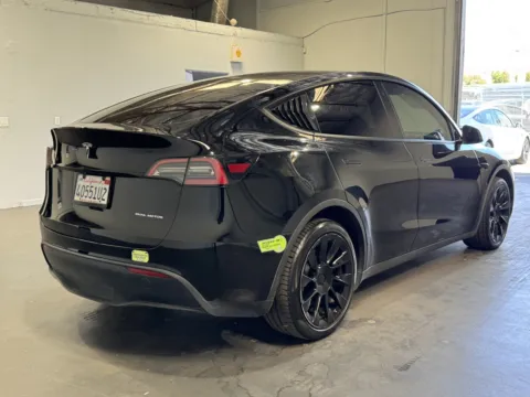 More photos of 2023 Tesla Model Y Long Range at Premium Autos - Norco, CA