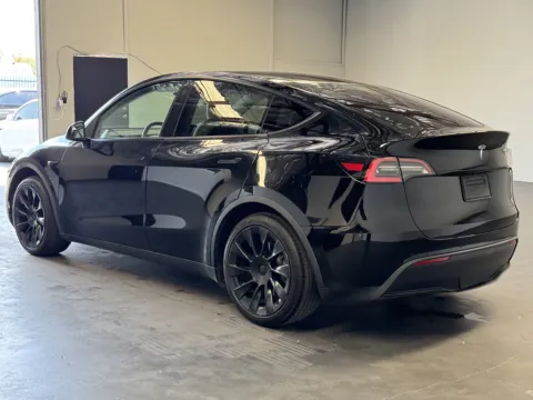 Photos of 2021 Tesla Model Y Standard Range for sale in Norco, CA at Premium Autos - Norco