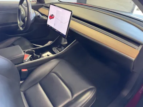 More photos of 2020 Tesla Model 3 Performance at Premium Autos - Norco, CA