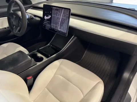 More photos of 2020 Tesla Model 3 at Premium Autos - Norco, CA