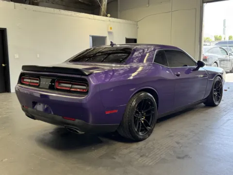 More photos of 2018 Dodge Challenger at Premium Autos - Norco, CA