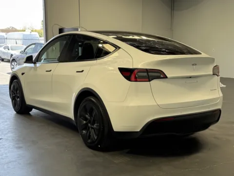 Photos of 2021 Tesla Model Y Long Range for sale in Norco, CA at Premium Autos - Norco