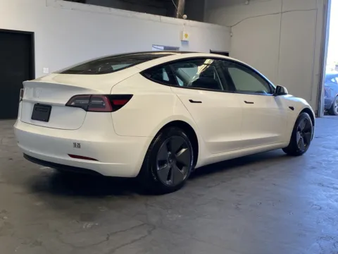 More photos of 2022 Tesla Model 3 at Premium Autos - Norco, CA