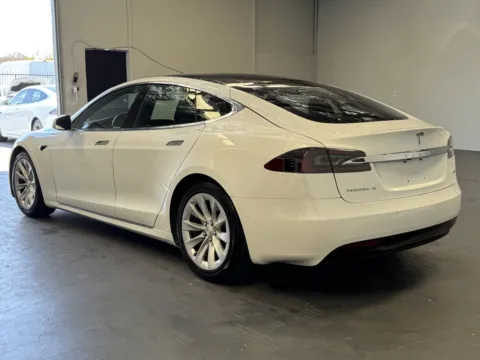 Photos of 2018 Tesla Model S for sale in Norco, CA at Premium Autos - Norco