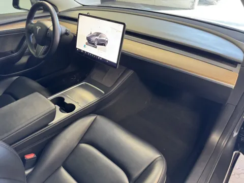 More photos of 2022 Tesla Model 3 Long Range at Premium Autos - Norco, CA